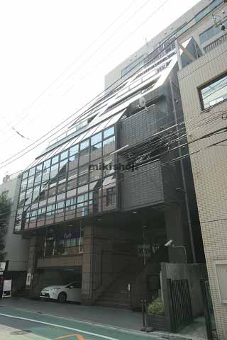 アラミドビル 外観