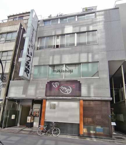 いづみやビル 外観