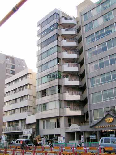 新宿サンエービル 外観