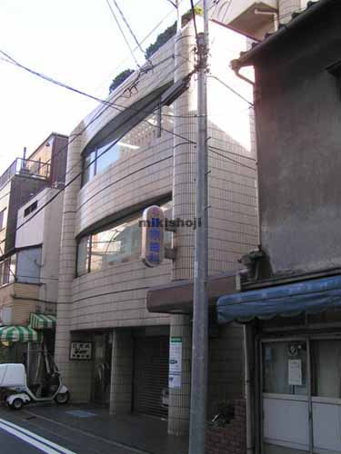 カスターニ芝 外観