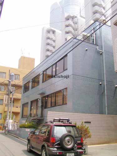 トリニティビル 外観