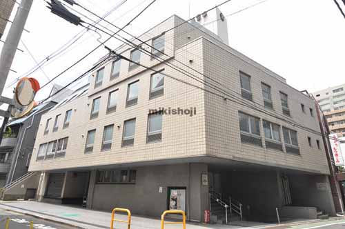 玉露園ビル 外観
