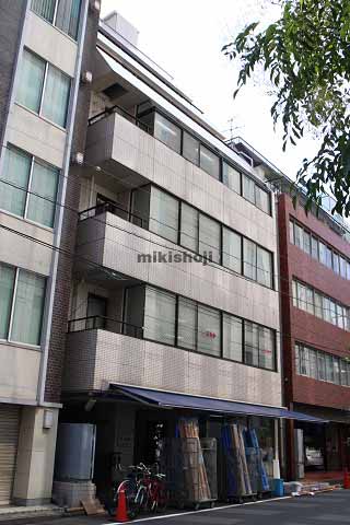 ニカヤビル 外観