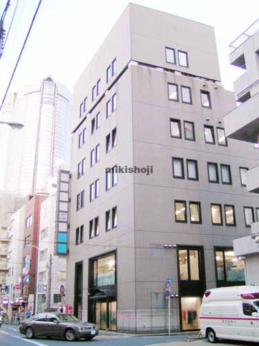 ＭＯＭＯＮ六本木ビル 外観