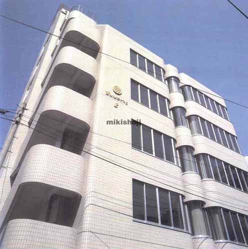 ダイナミック・アート九段下ビル 外観