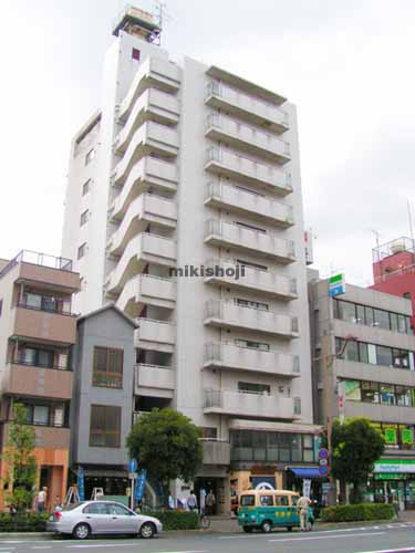 アドヴァンスビル 外観