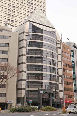 ウエル新都心ビル 外観