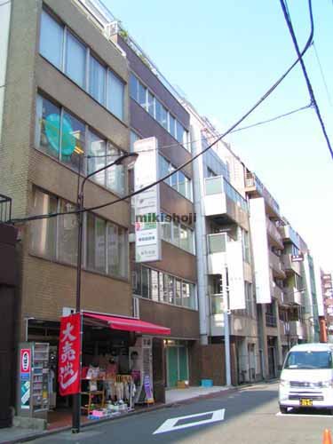 ＬＣ　Ｉｗａｍｏｔｏｃｈｏビル 外観