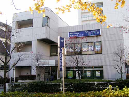 日本ガラス工業センター 外観