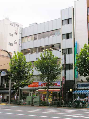 マルヤビル 外観