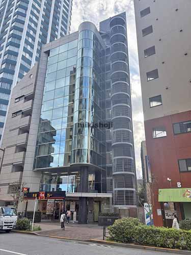 渡辺西新宿ビル 外観