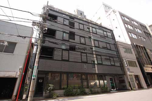 アルファ新富ビル 外観