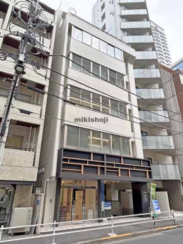 ＮＯＶＥＬ　ＷＯＲＫ　新宿御苑 外観