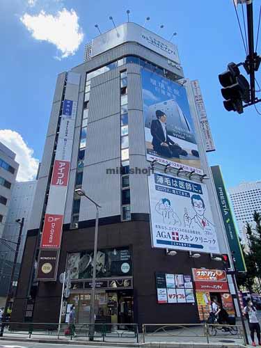 FPG links SHINJUKU Terrace 外観