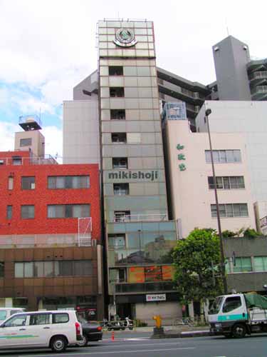 新興スタービル竜泉 外観