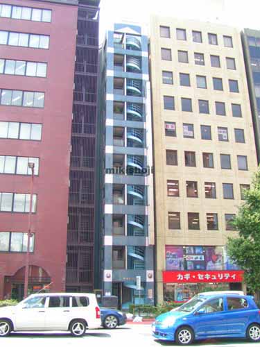 ヤマヨビル 外観