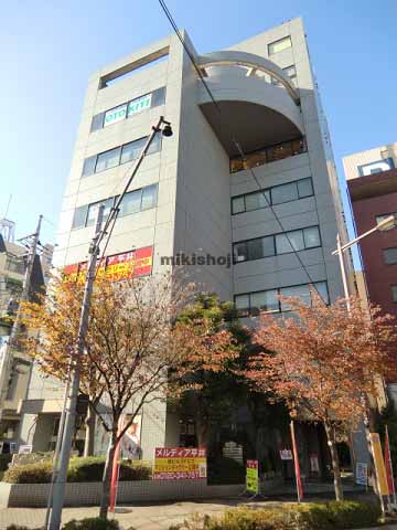 アモンビル 外観