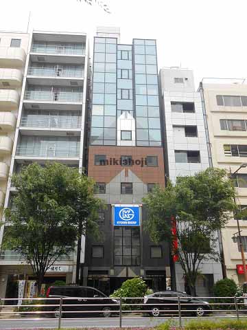 アヅマビル 外観