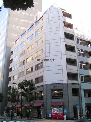 銀座スイムビル 外観