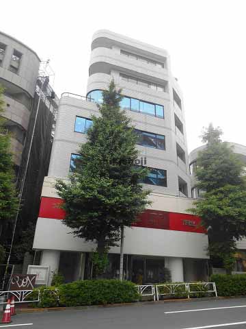 アリスバニービル 外観