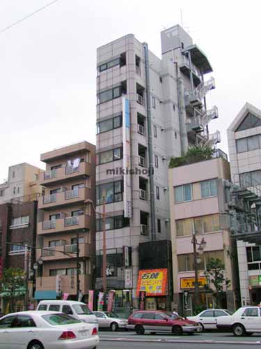 ラウクティビルディング 外観