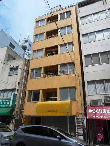 ワタナベラックビル 外観