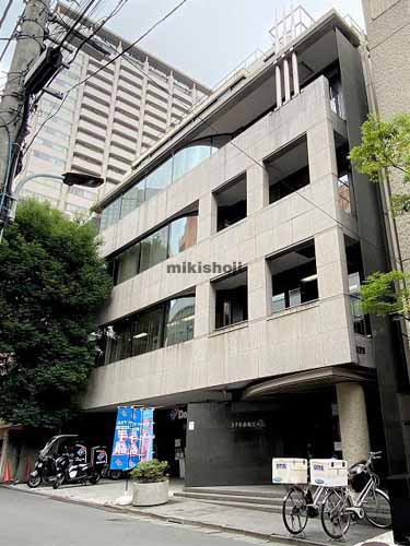 トリオ赤坂ビル 外観