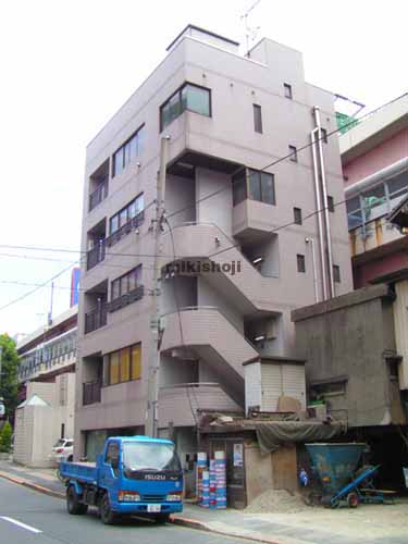 ツルノビル 外観