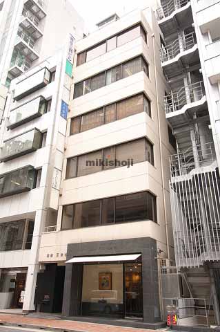 銀座三鈴ビル 外観