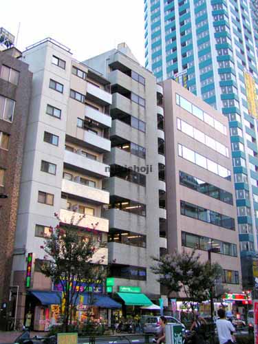 武居西新宿ビル 外観