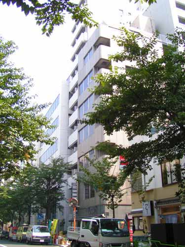 エムワンビル 外観