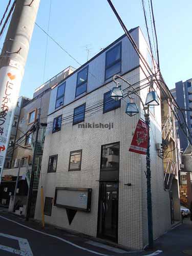 サンパークビル 外観