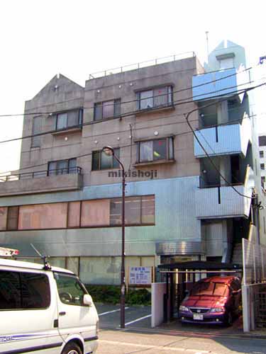 上田ビル 外観