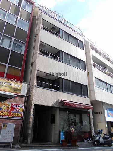 港新川ビル 外観