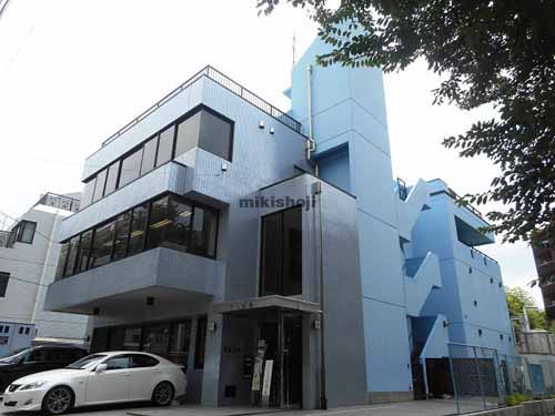 ＭＩＮＥＳ西参道 外観