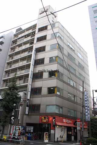 リービル５ 外観