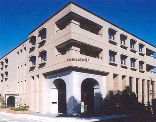 マヤ信濃町３番館 外観