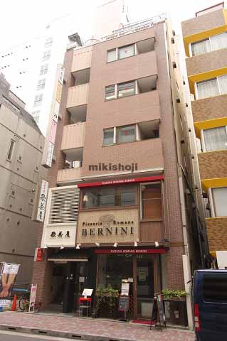 銀座歌茶屋ビル 外観