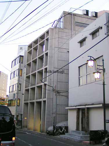 クレアトゥール 外観