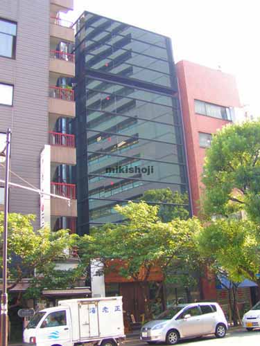 烏山お茶の水ビル 外観