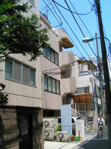 マルエスビル 外観