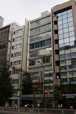 オカモトヤビル 外観