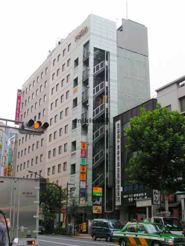 アドワンビル 外観