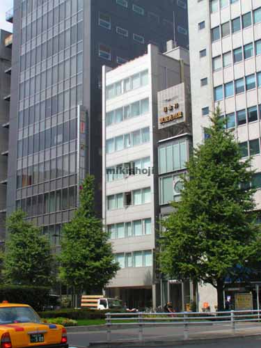 丸八銀座ビル 外観