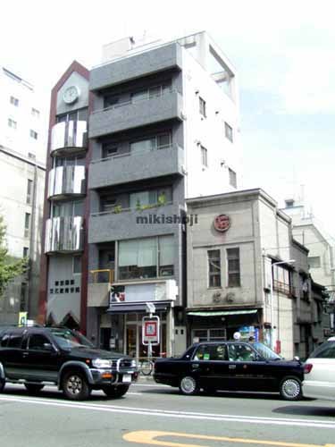 ＰＬＡＣＥ　ＡＲＡＩビル 外観