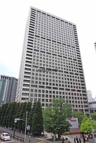 グランパークタワー 外観