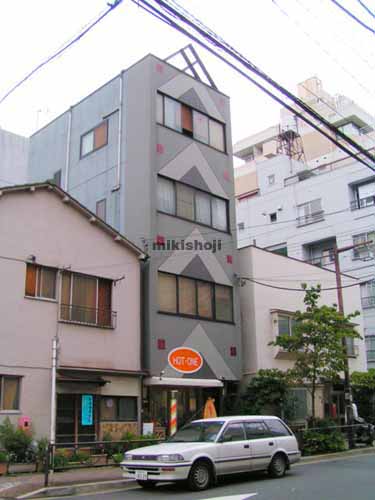 手塚ビル 外観