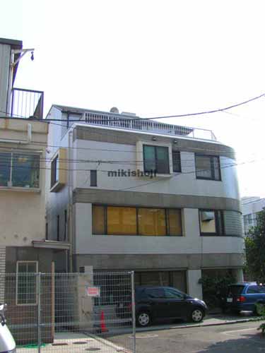 ヤマウチビル 外観