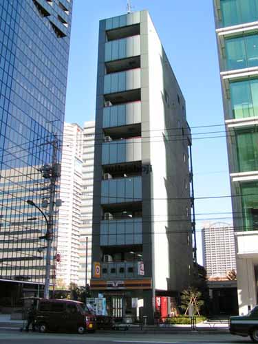 イズミヤビル 外観