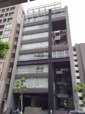 一九堂ビル 外観
